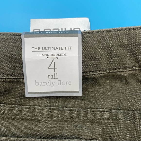 Chico's Platinum Ultimate Fit Denim Jeans Barely Flare Olive Green Size 20 - Picture 6 of 11